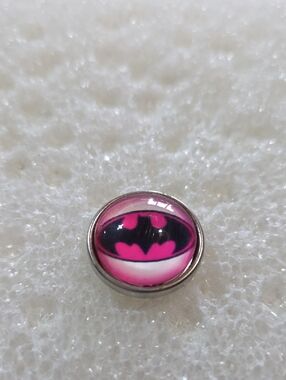 Pink Batman Signal Dome Ginger Snap Charm 18mm